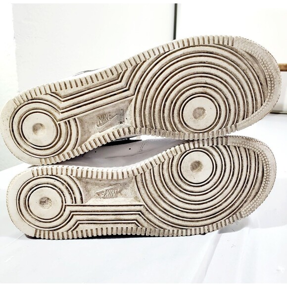 Size 9 Nike Air Force 1'07 Casual Basketball Sneaker Shoe White Black CT2302-100 - Picture 14 of 15